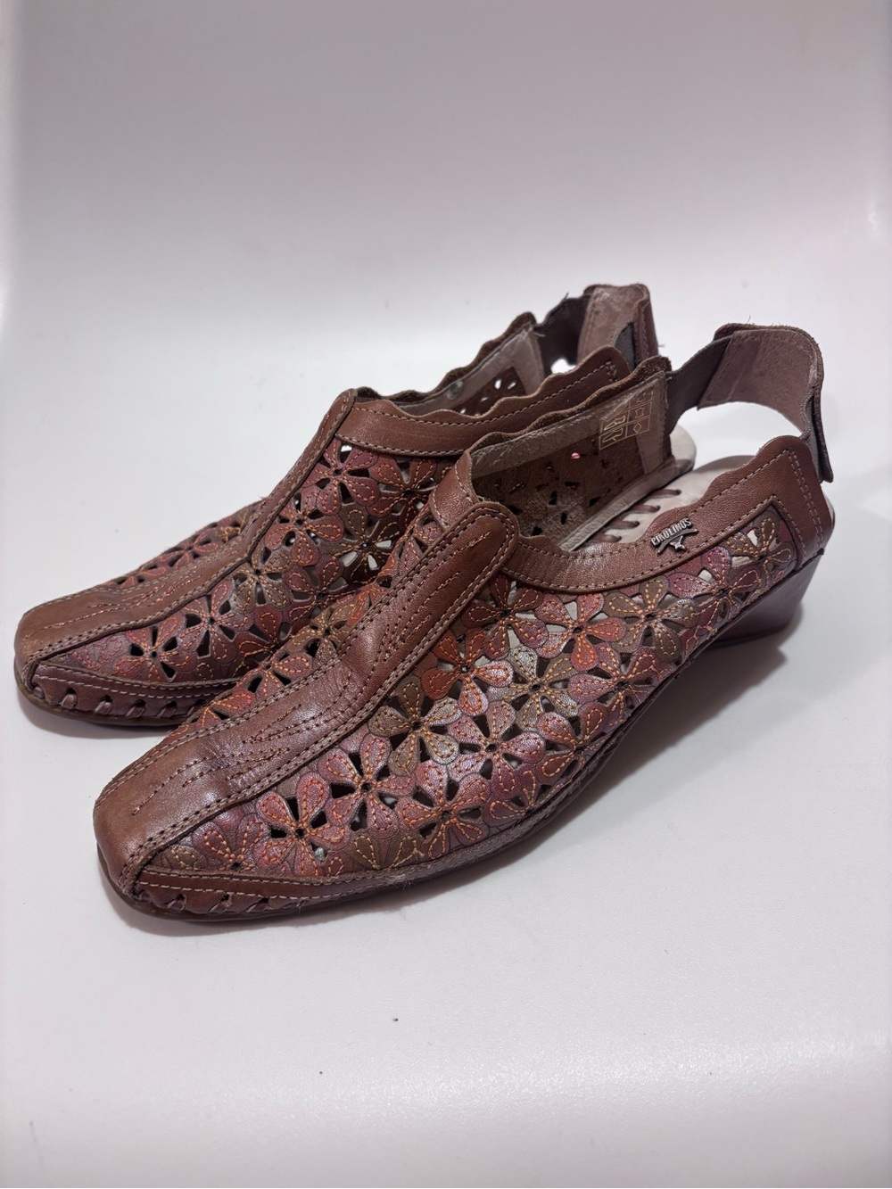 Pikolinos Boho Floral Cutout Brown Leather Slingback Shoes